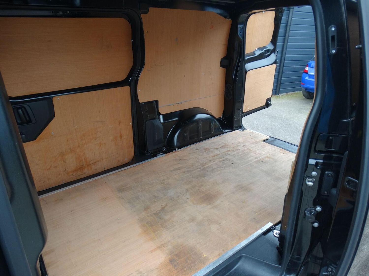 Used Vauxhall Vivaro 2023 for sale - 77735739: Photo 12