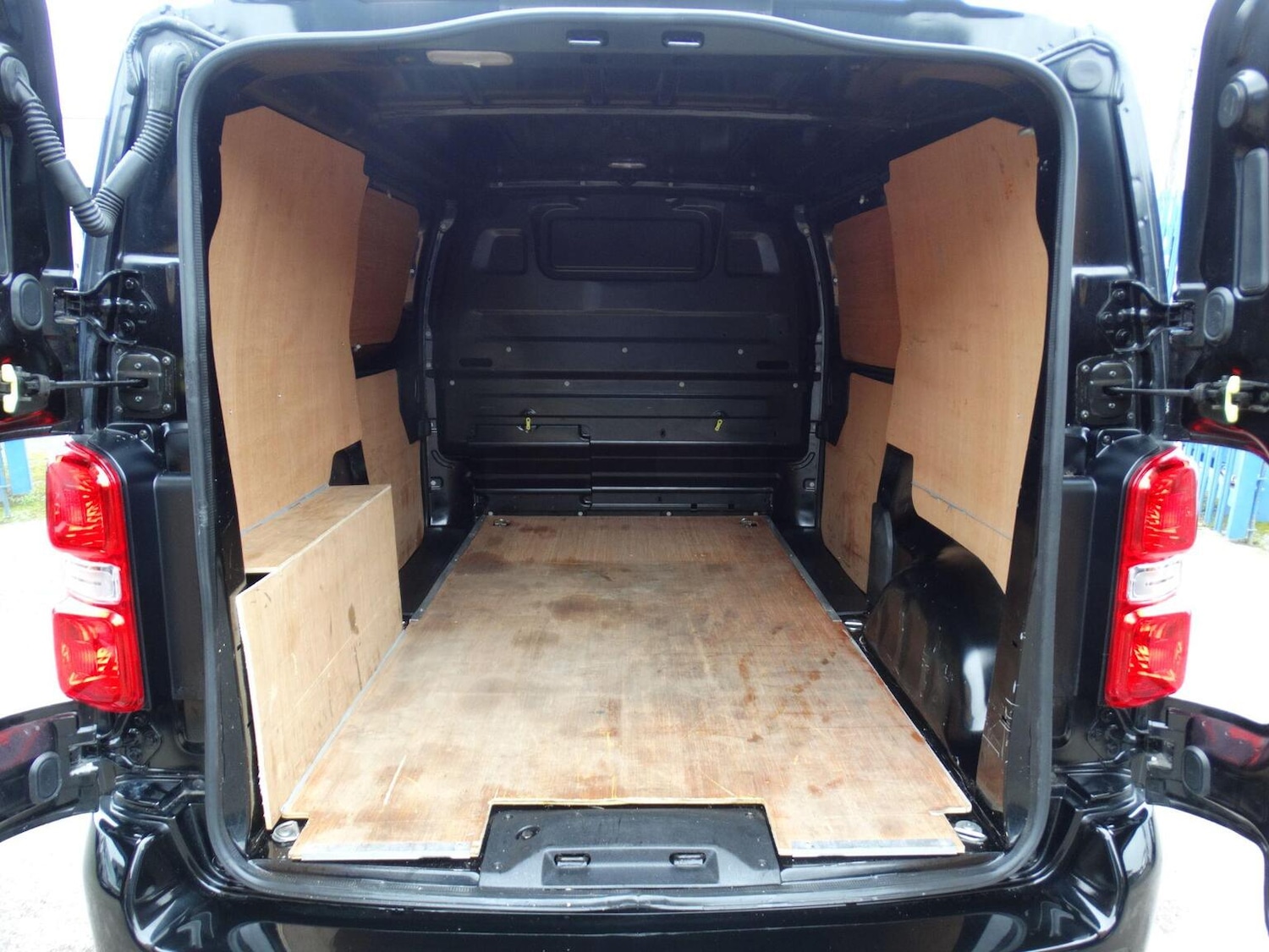 Used Vauxhall Vivaro 2023 for sale - 77735739: Photo 13