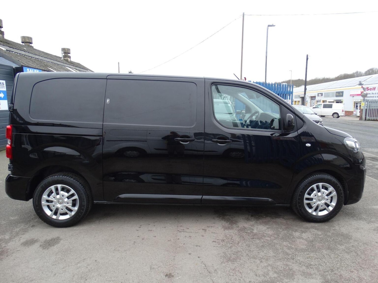 Used Vauxhall Vivaro 2023 for sale - 77735739: Photo 5