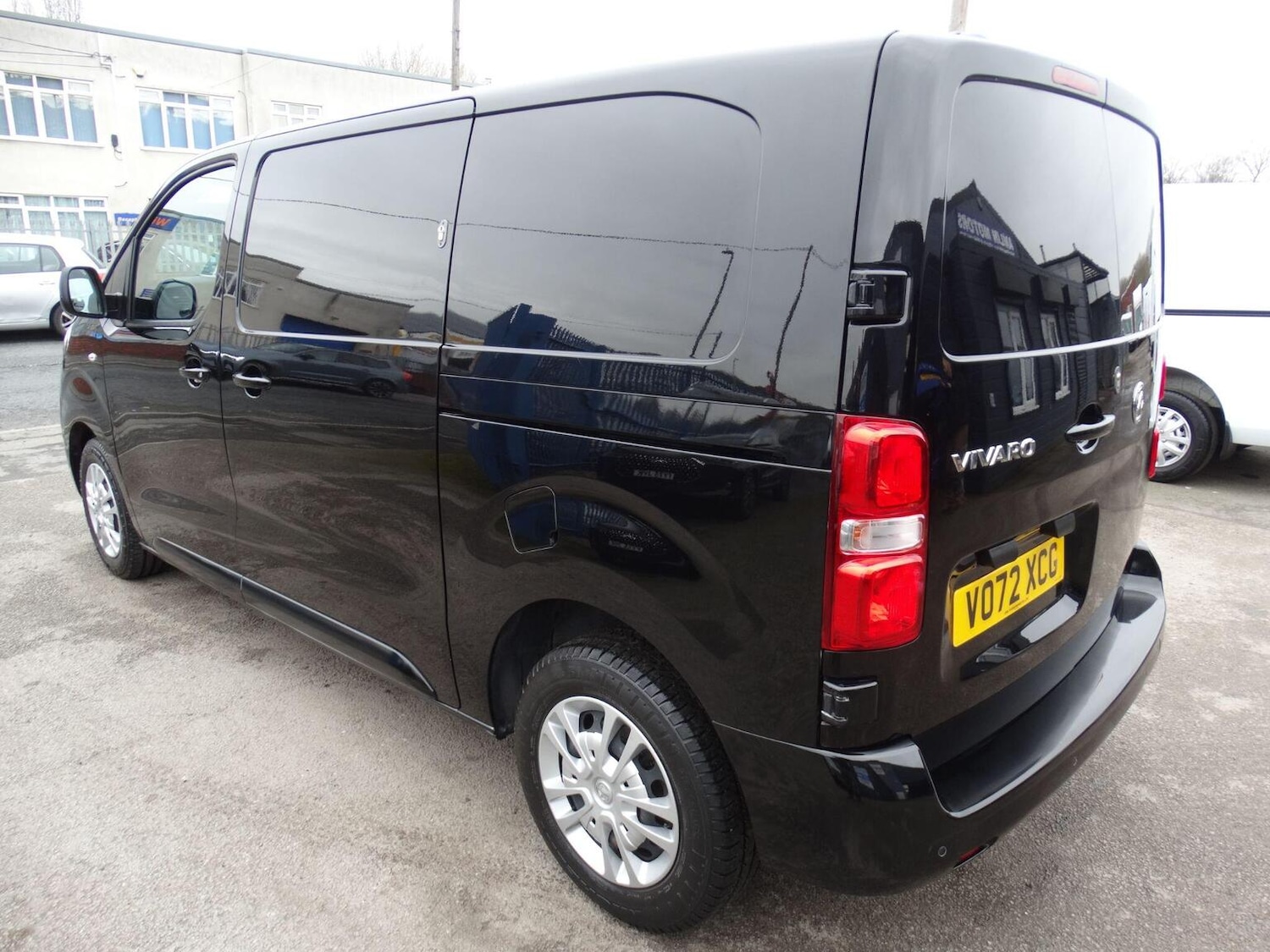 Used Vauxhall Vivaro 2023 for sale - 77735739: Photo 8