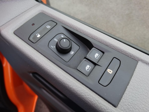 Used Volkswagen Transporter 2022 for sale - 76270645: Photo 24