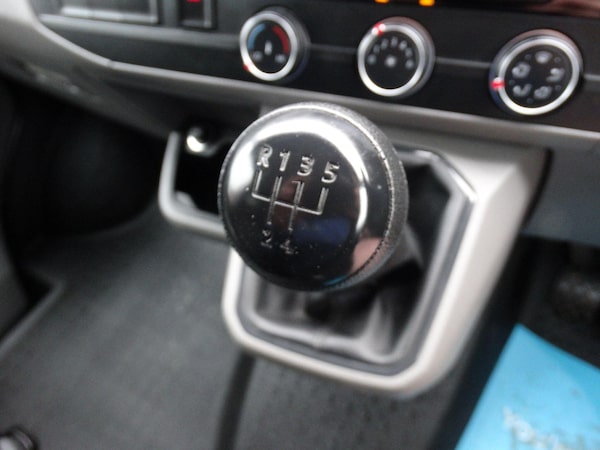 Used Volkswagen Transporter 2022 for sale - 76270645: Photo 26