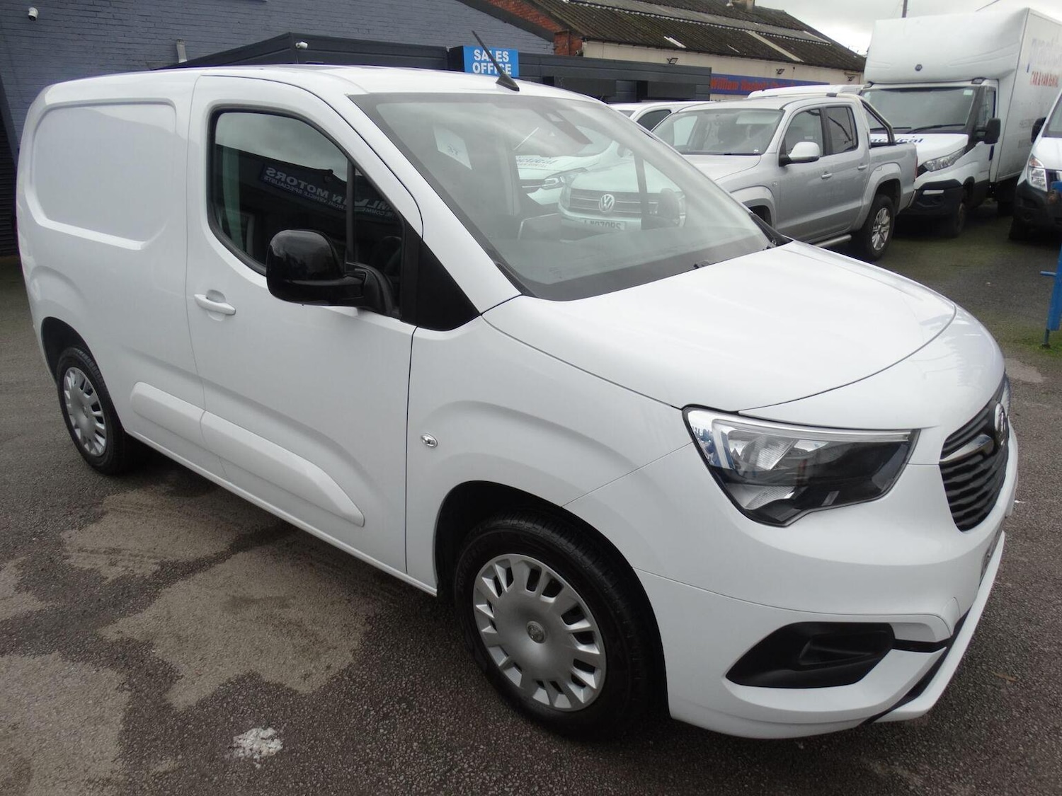Used Vauxhall Combo 2023 for sale - 76649594: Photo 3