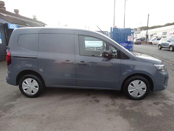 Used Nissan Other 2023 for sale - 76725622: Photo