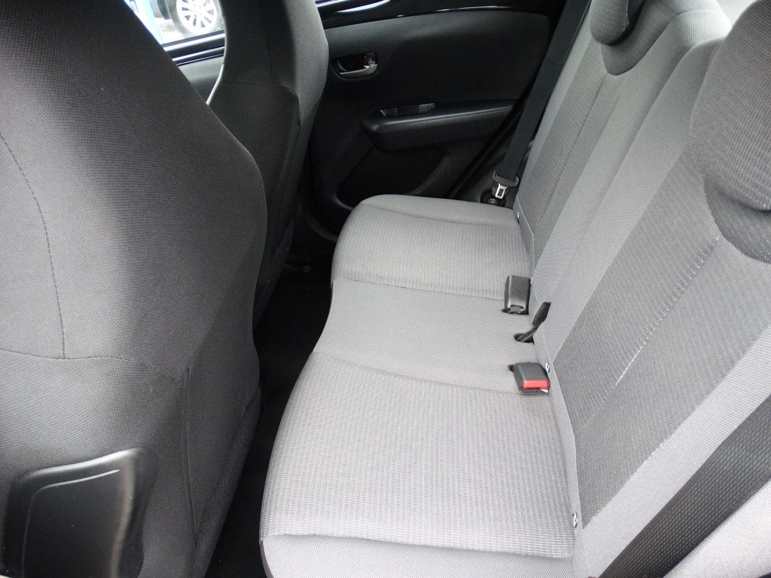 Used Toyota AYGO 2021 for sale - 76649601: Photo 10