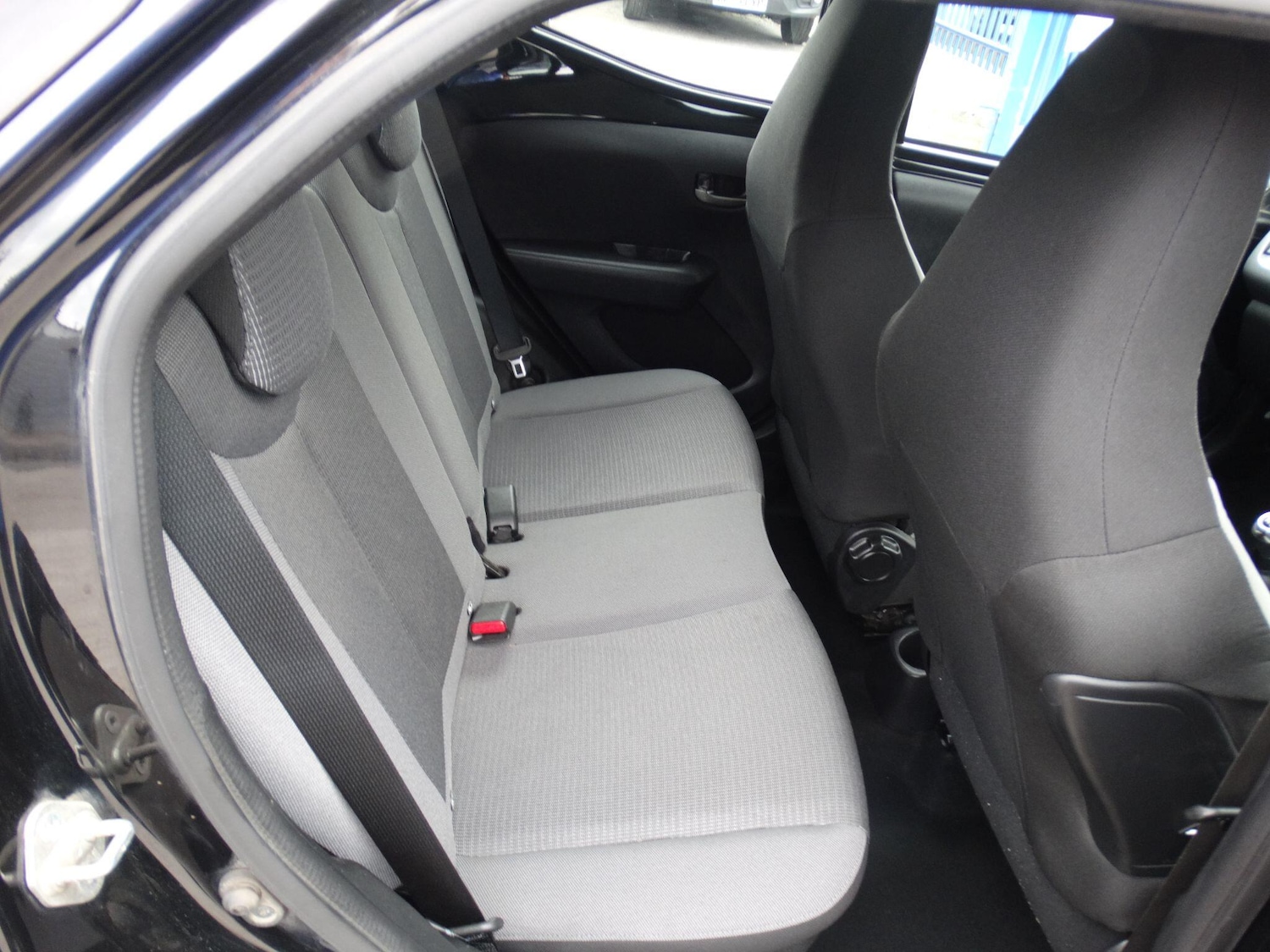 Used Toyota AYGO 2021 for sale - 76649601: Photo 12