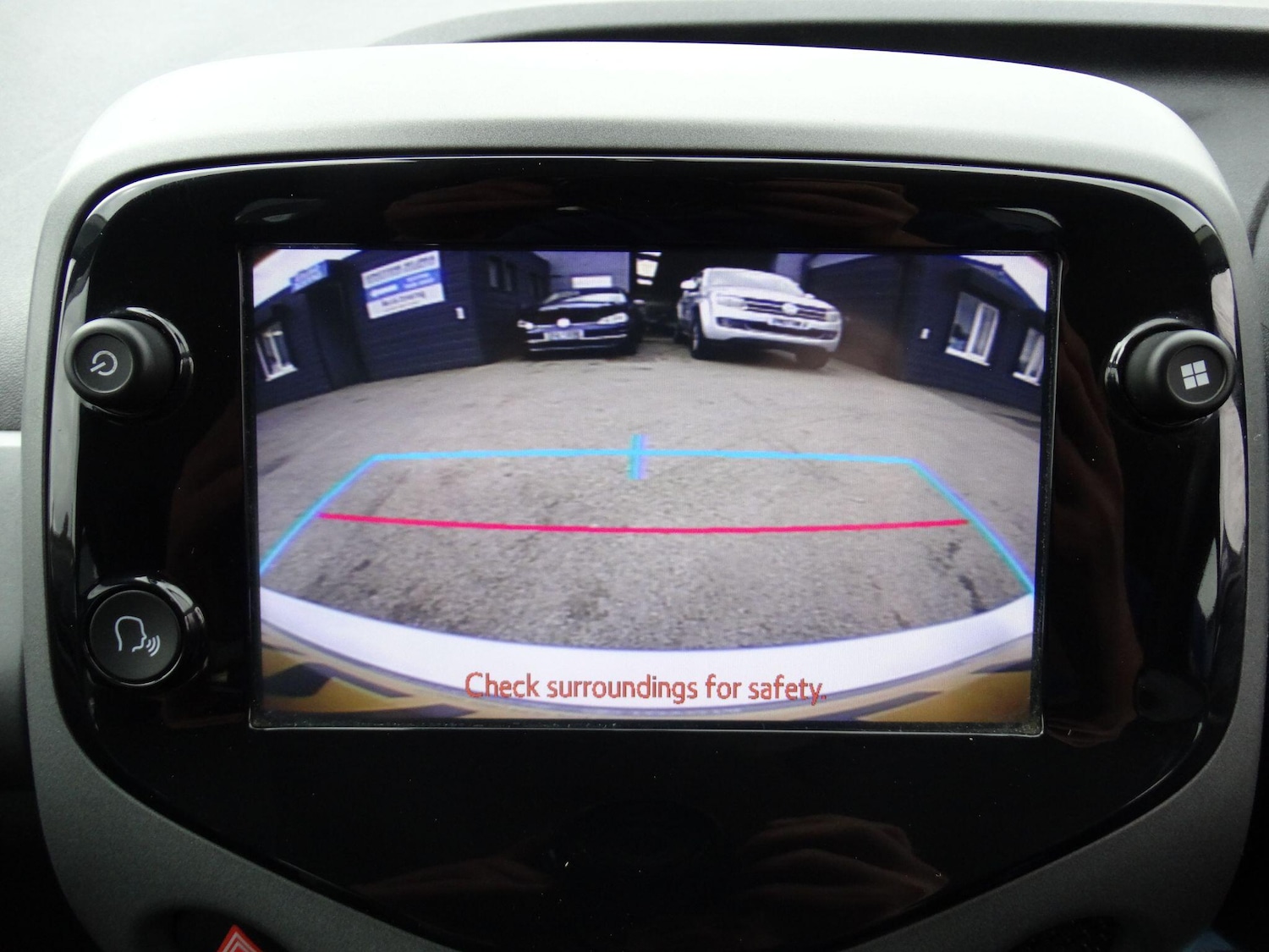 Used Toyota AYGO 2021 for sale - 76649601: Photo 16