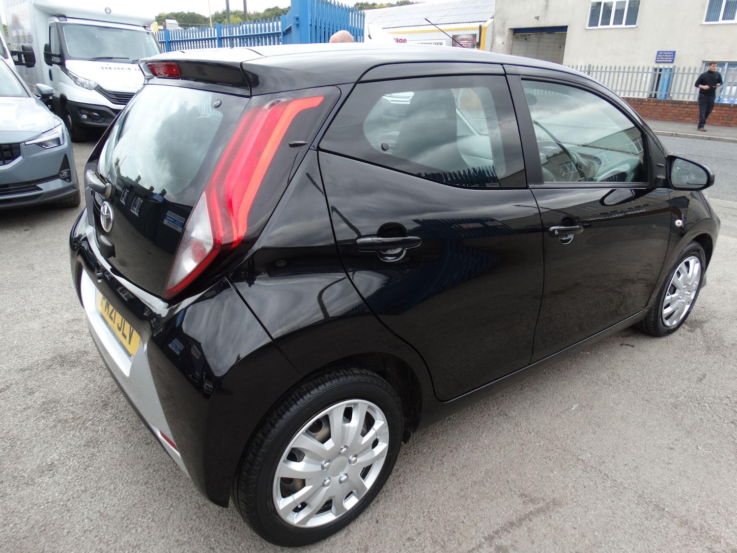 Used Toyota AYGO 2021 for sale - 76649601: Photo 8
