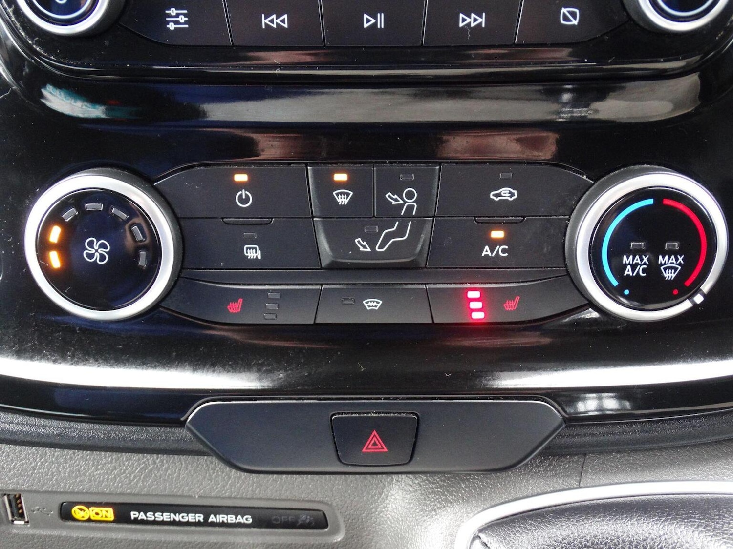 Used Ford Transit Custom 2020 for sale - 77807200: Photo 22