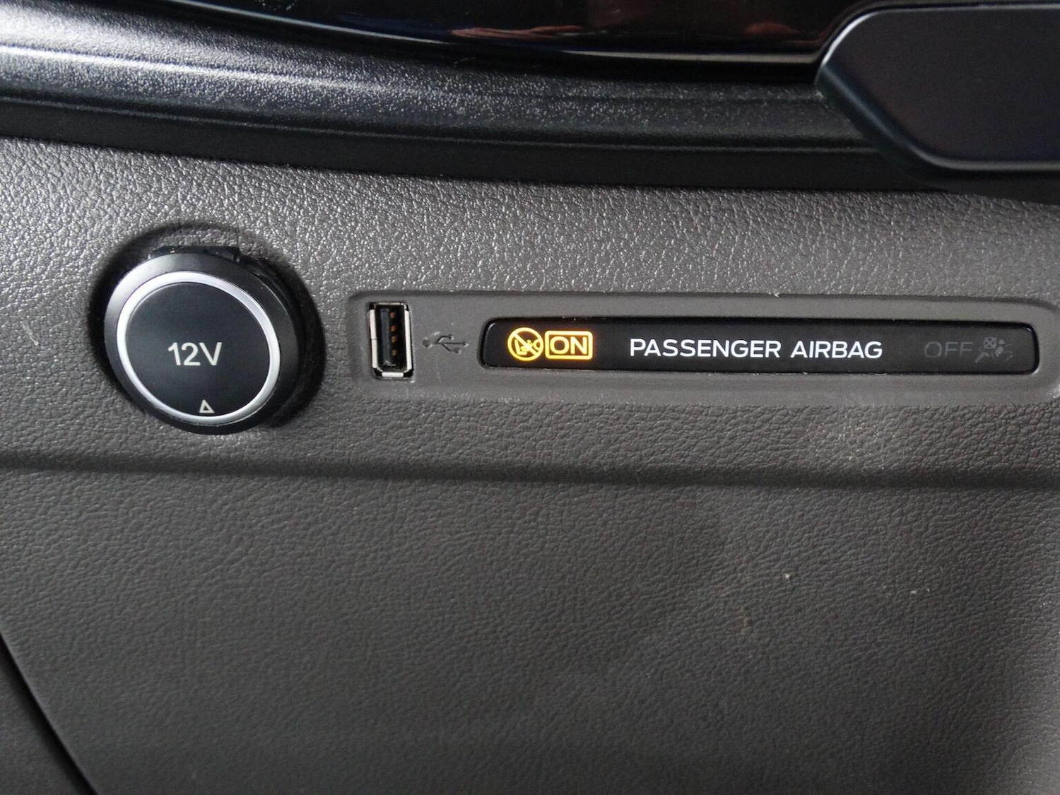 Used Ford Transit Custom 2020 for sale - 77807200: Photo 30