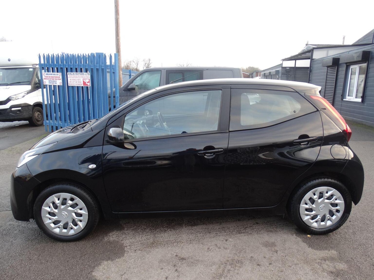 Used Toyota AYGO 2021 for sale - 76670772: Photo 4