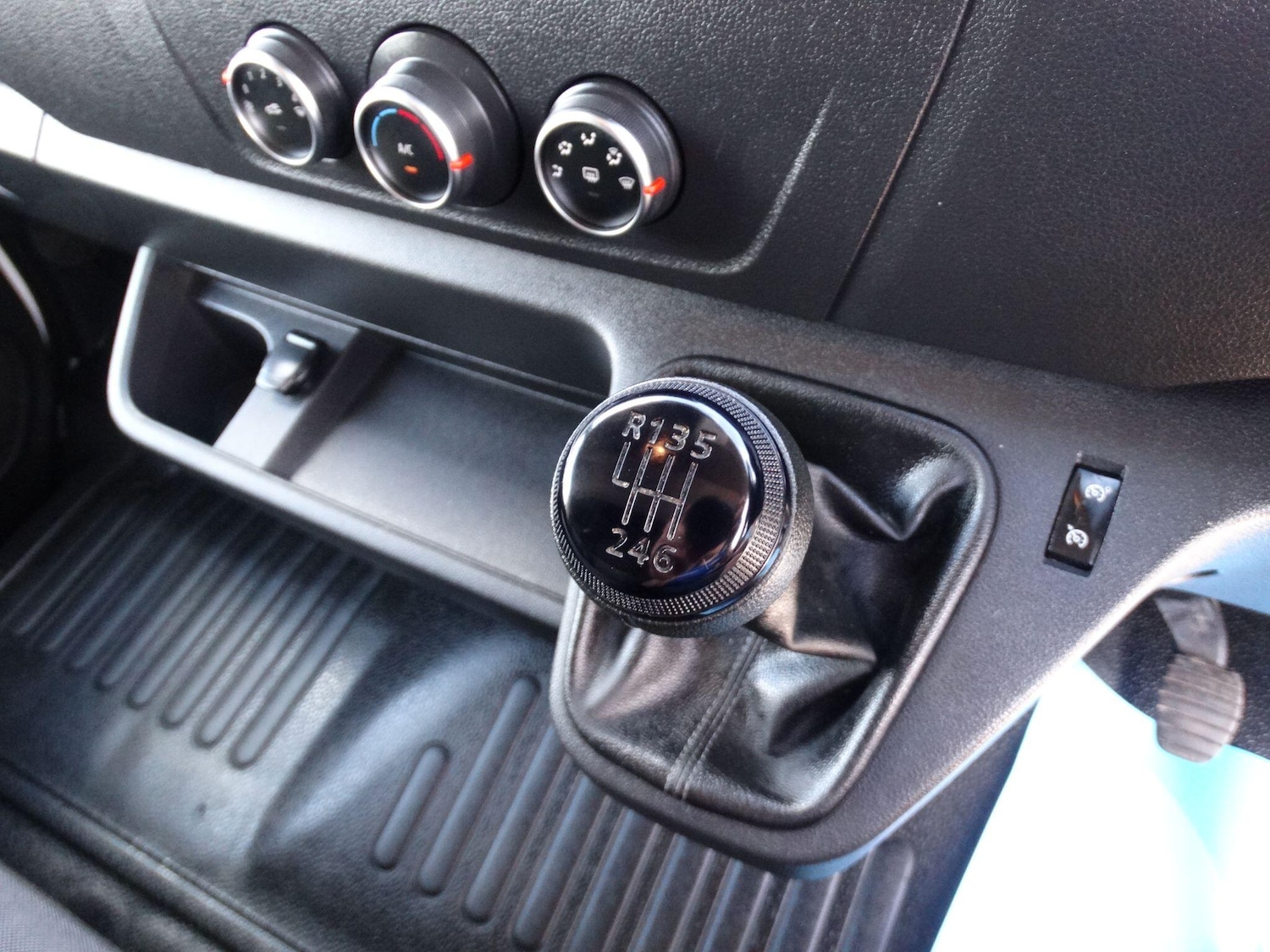 Used Renault Master 2023 for sale - 76649608: Photo 26