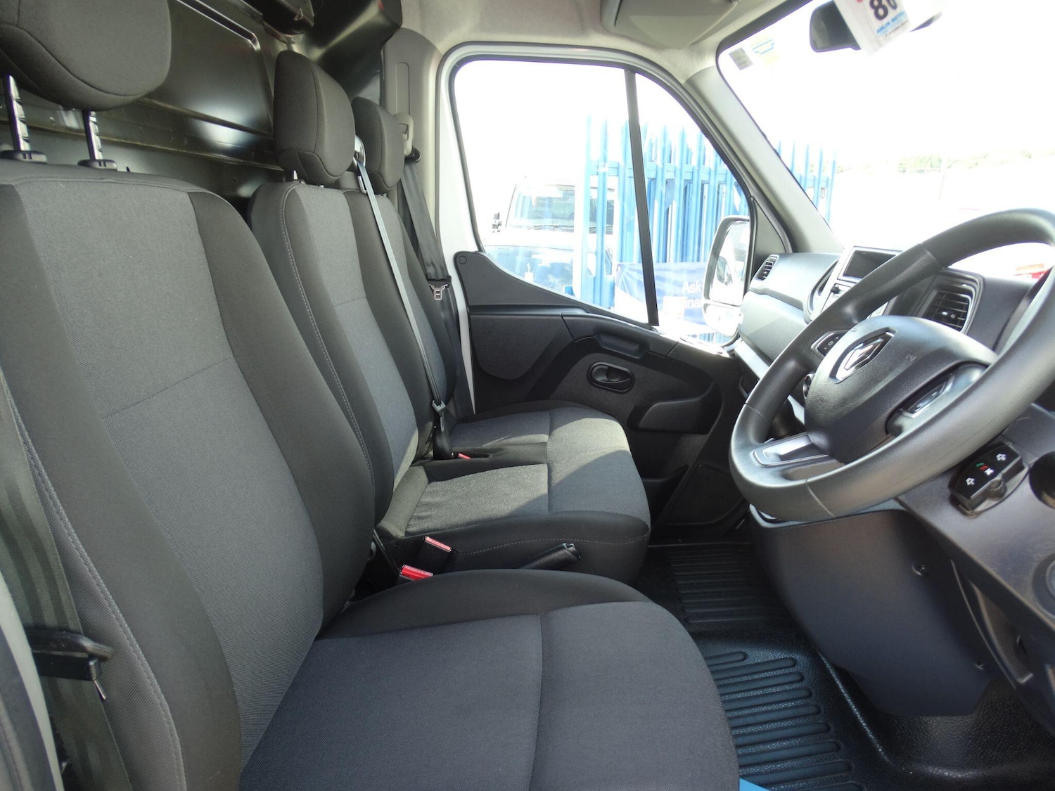 Used Renault Master 2023 for sale - 76649608: Photo 9