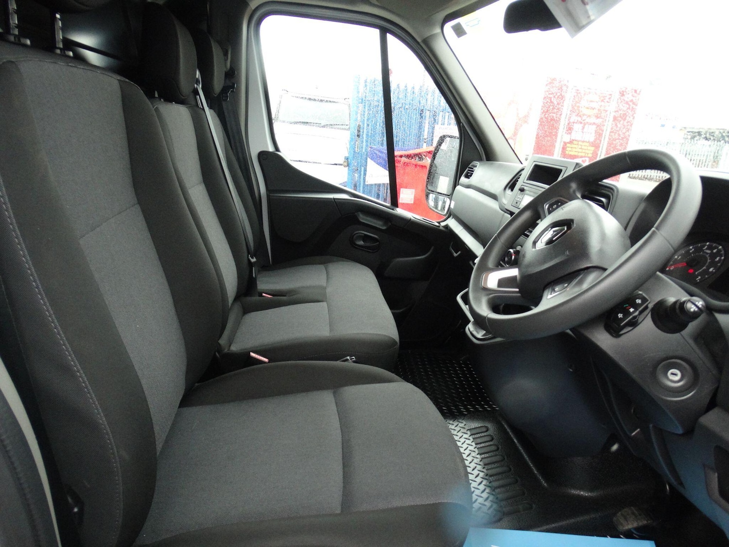 Used Renault Master 2023 for sale - 76649609: Photo 11
