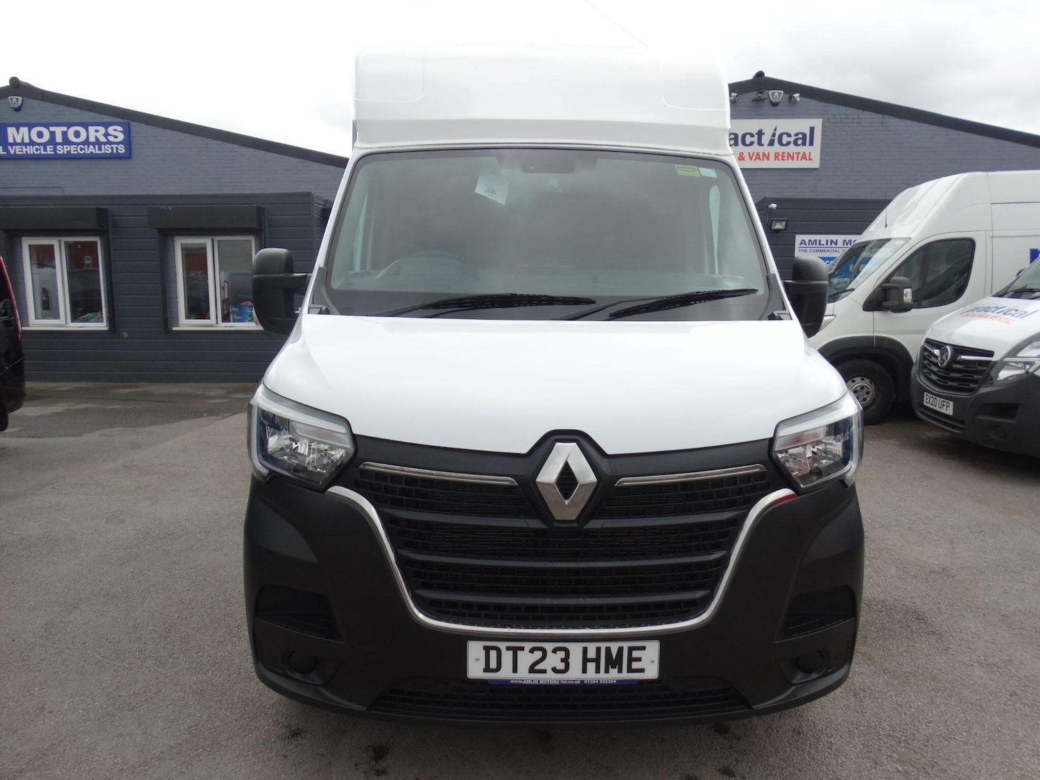 Used Renault Master 2023 for sale - 76649609: Photo 2