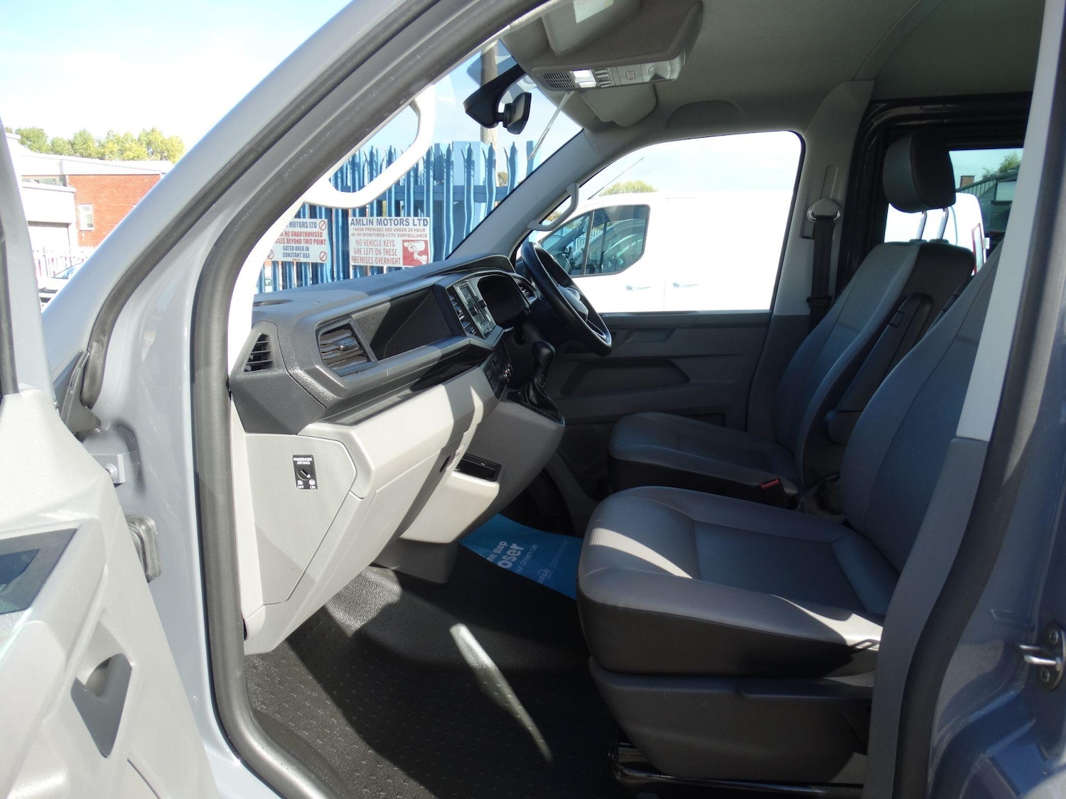 Used Volkswagen Transporter 2023 for sale - 76649602: Photo 10