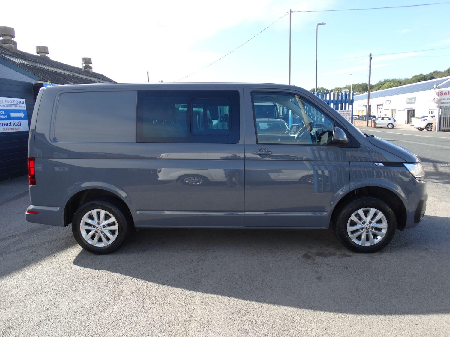 Used Volkswagen Transporter 2023 for sale - 76649602: Photo 4