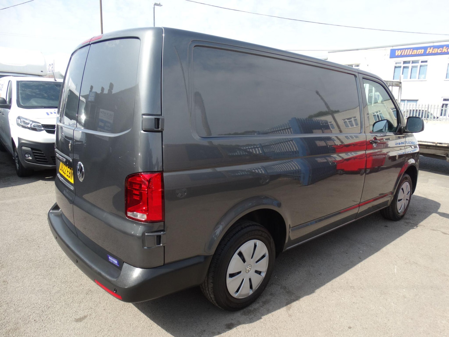 Used Volkswagen Transporter 2022 for sale - 76649605: Photo 6