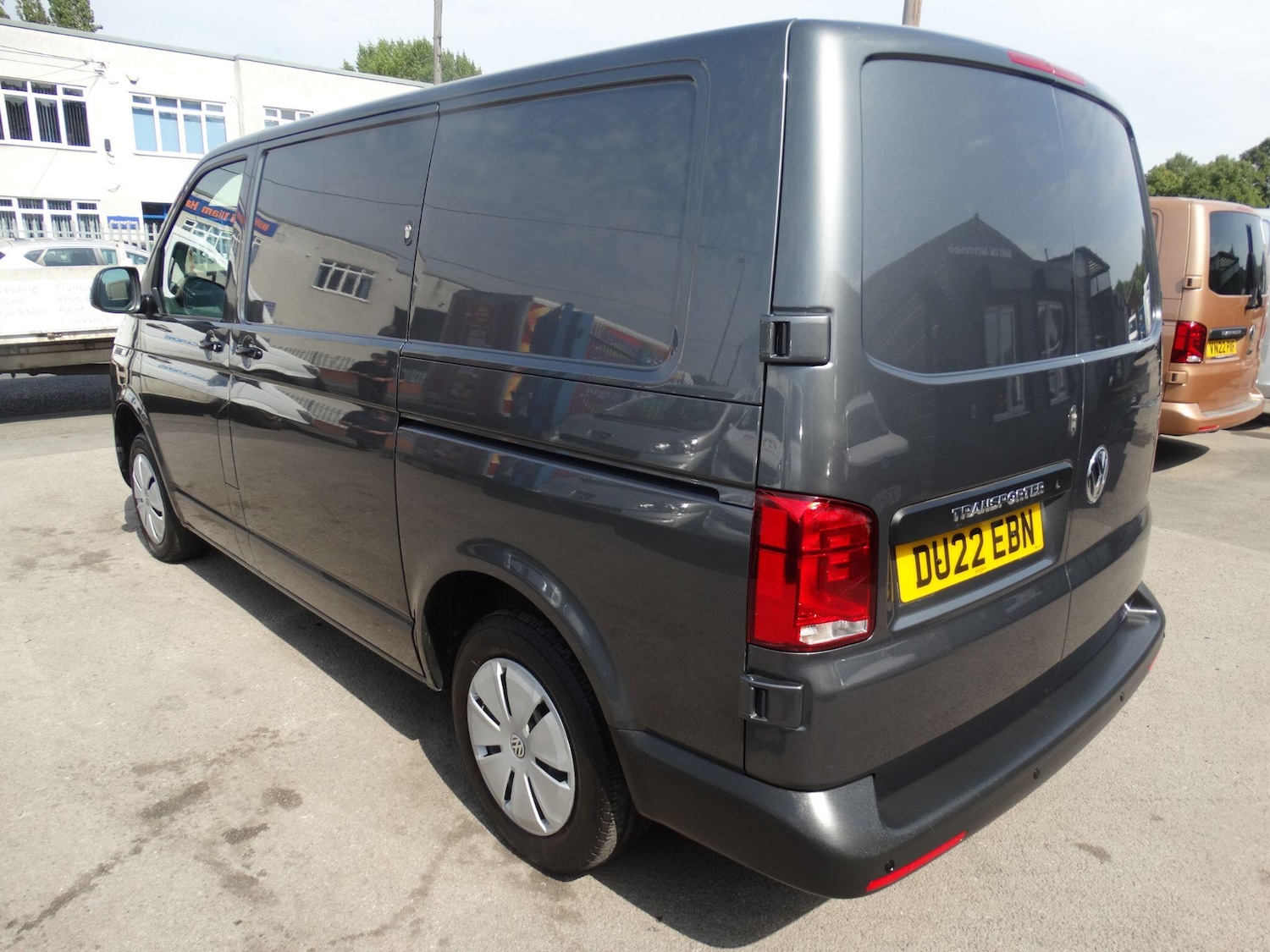 Used Volkswagen Transporter 2022 for sale - 76649605: Photo 8