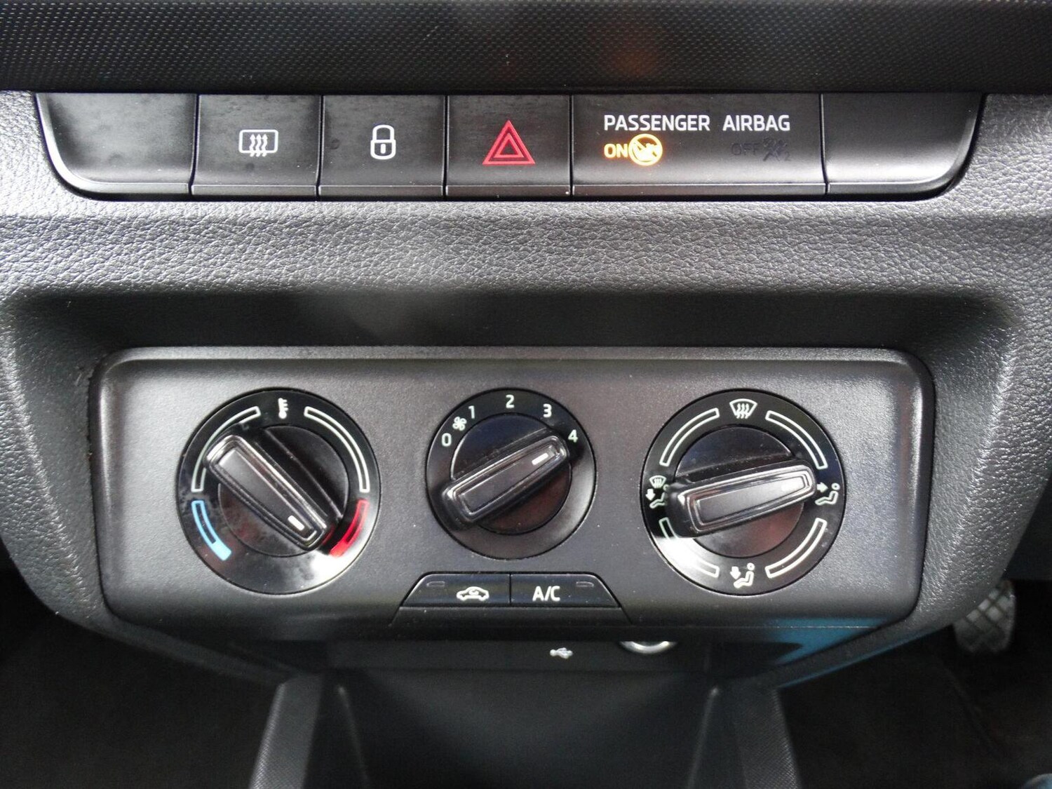 Used Skoda Fabia 2020 for sale - 77548307: Photo 23