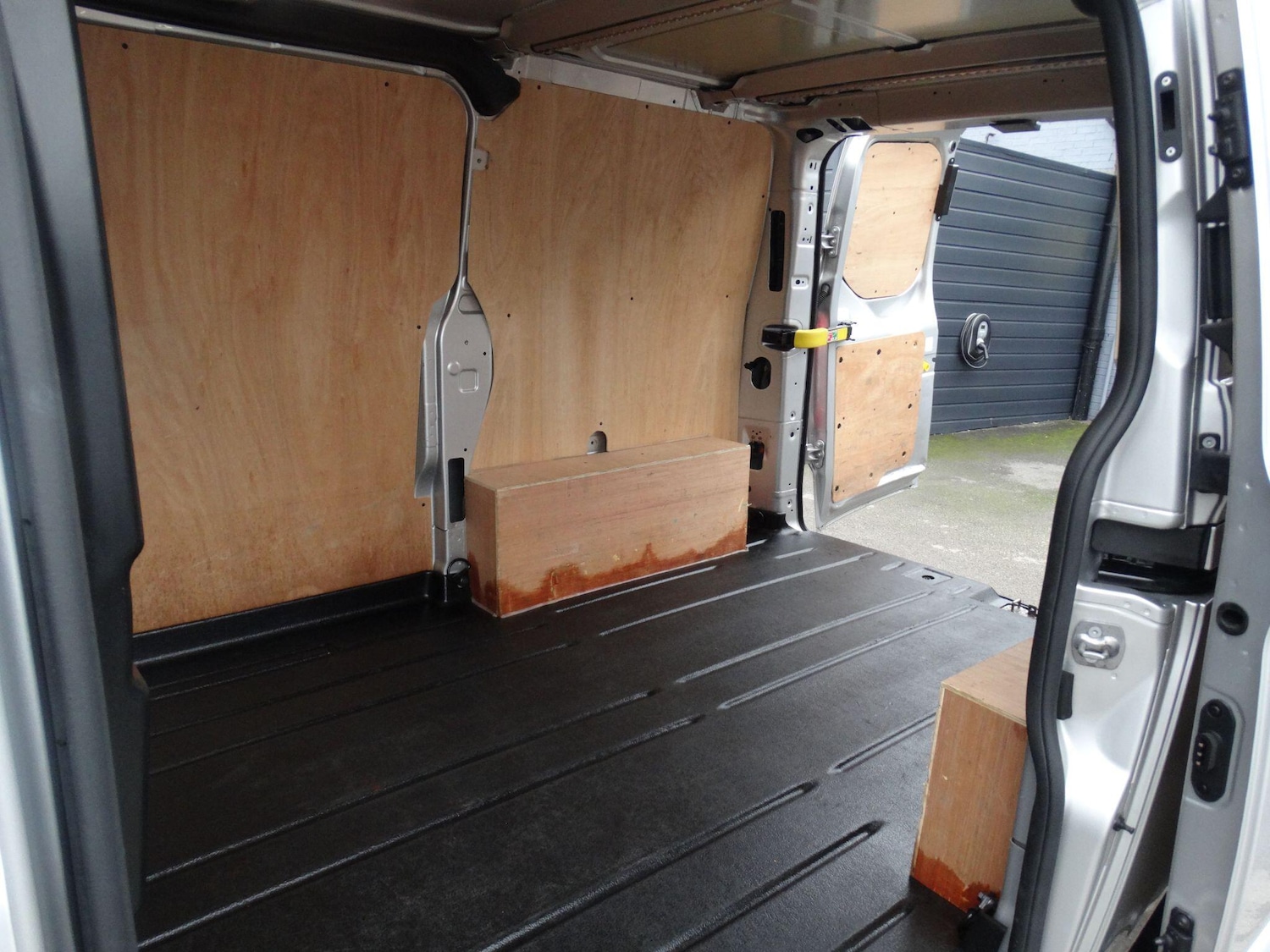 Used Ford Transit Custom 2022 for sale - 76649613: Photo 11