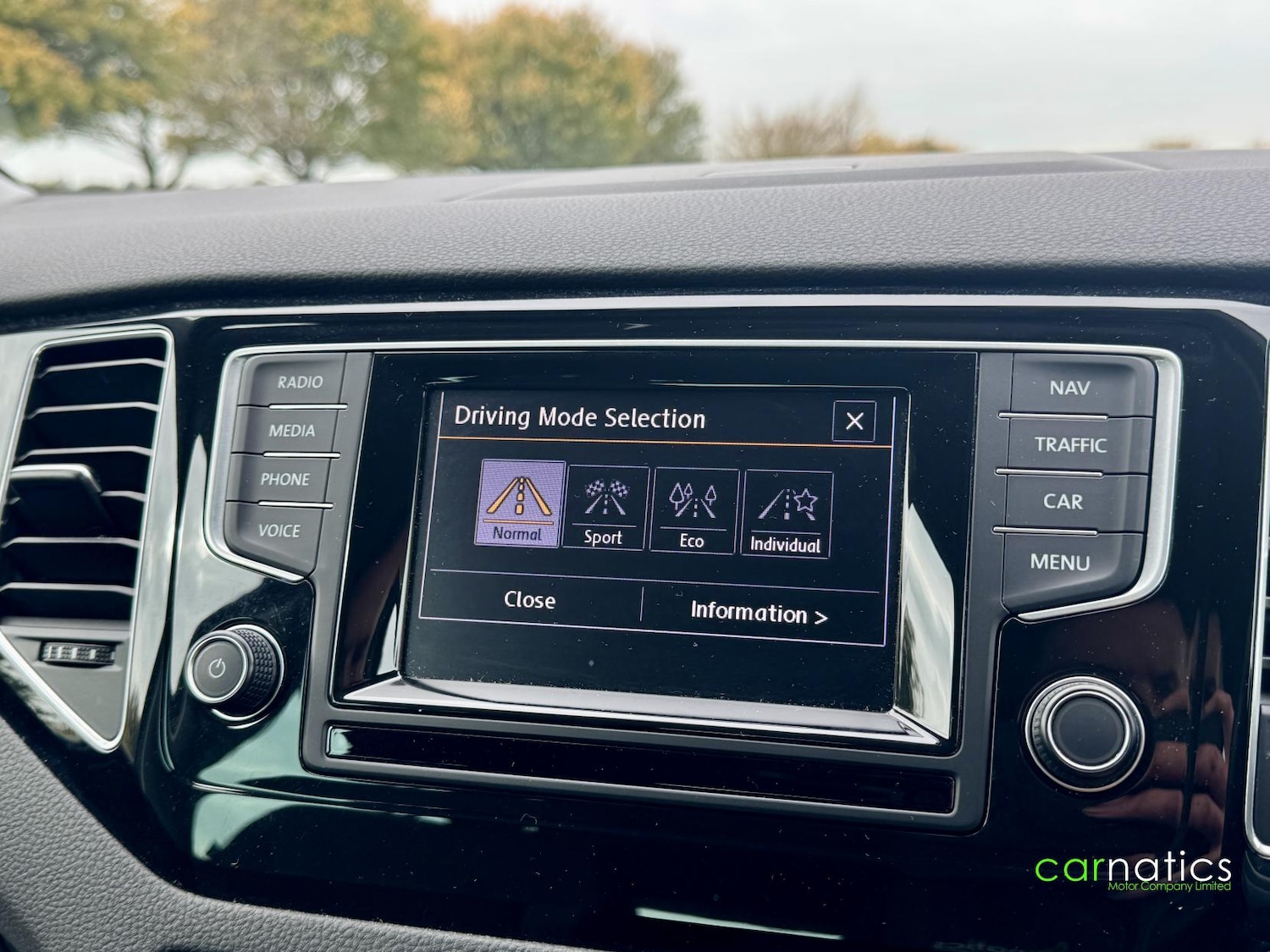 Used Volkswagen Golf SV 2014 for sale - 76312660: Photo 34