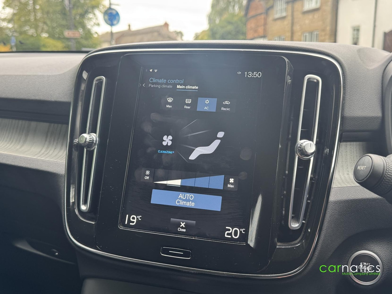 Used Volvo XC40 2020 for sale - 76777086: Photo 29