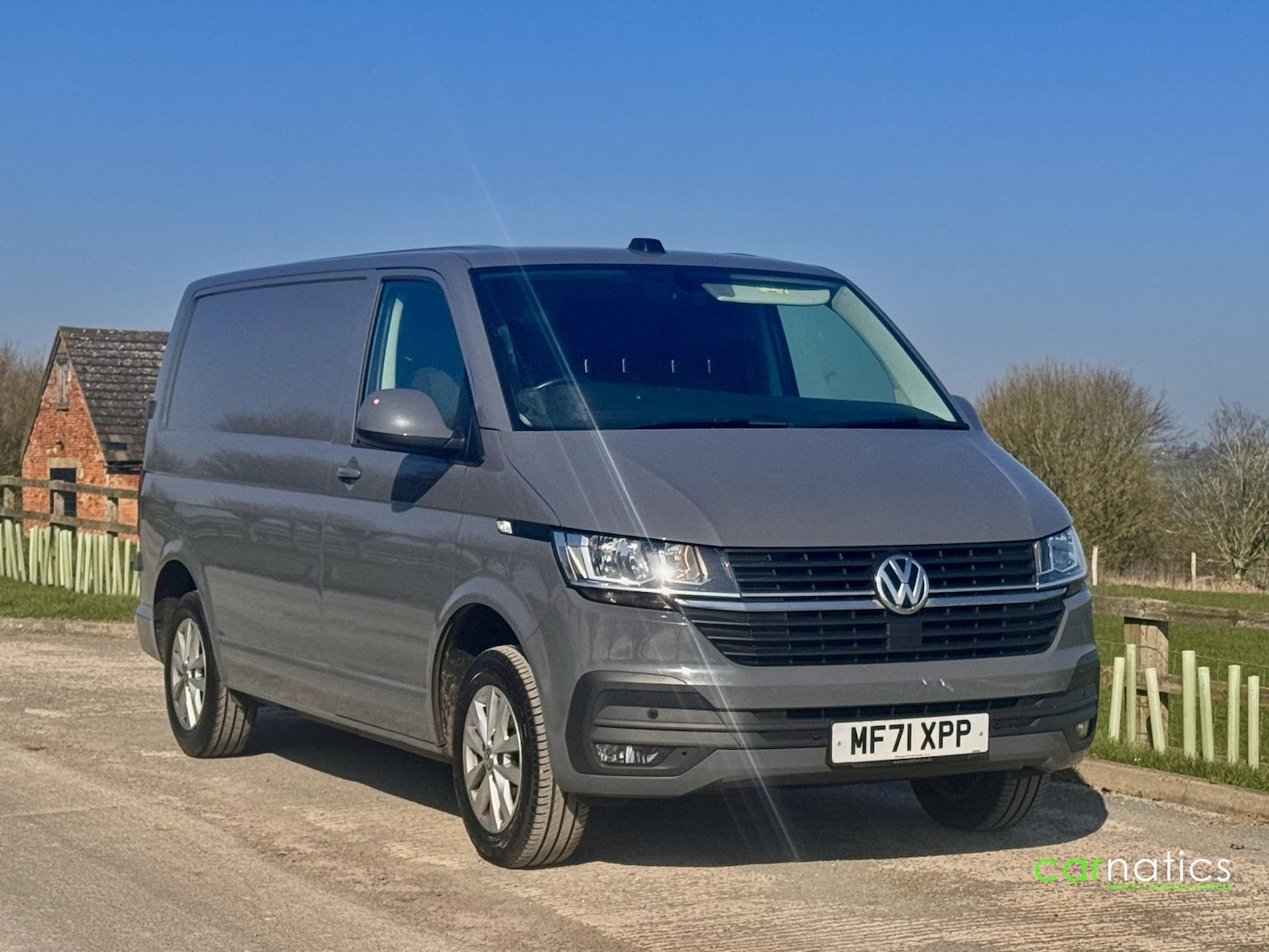 Used Volkswagen Transporter 2021 for sale - 77796846: Photo 1