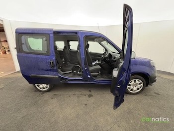 Used Fiat Doblo 2018 for sale - 76104876: Photo 2