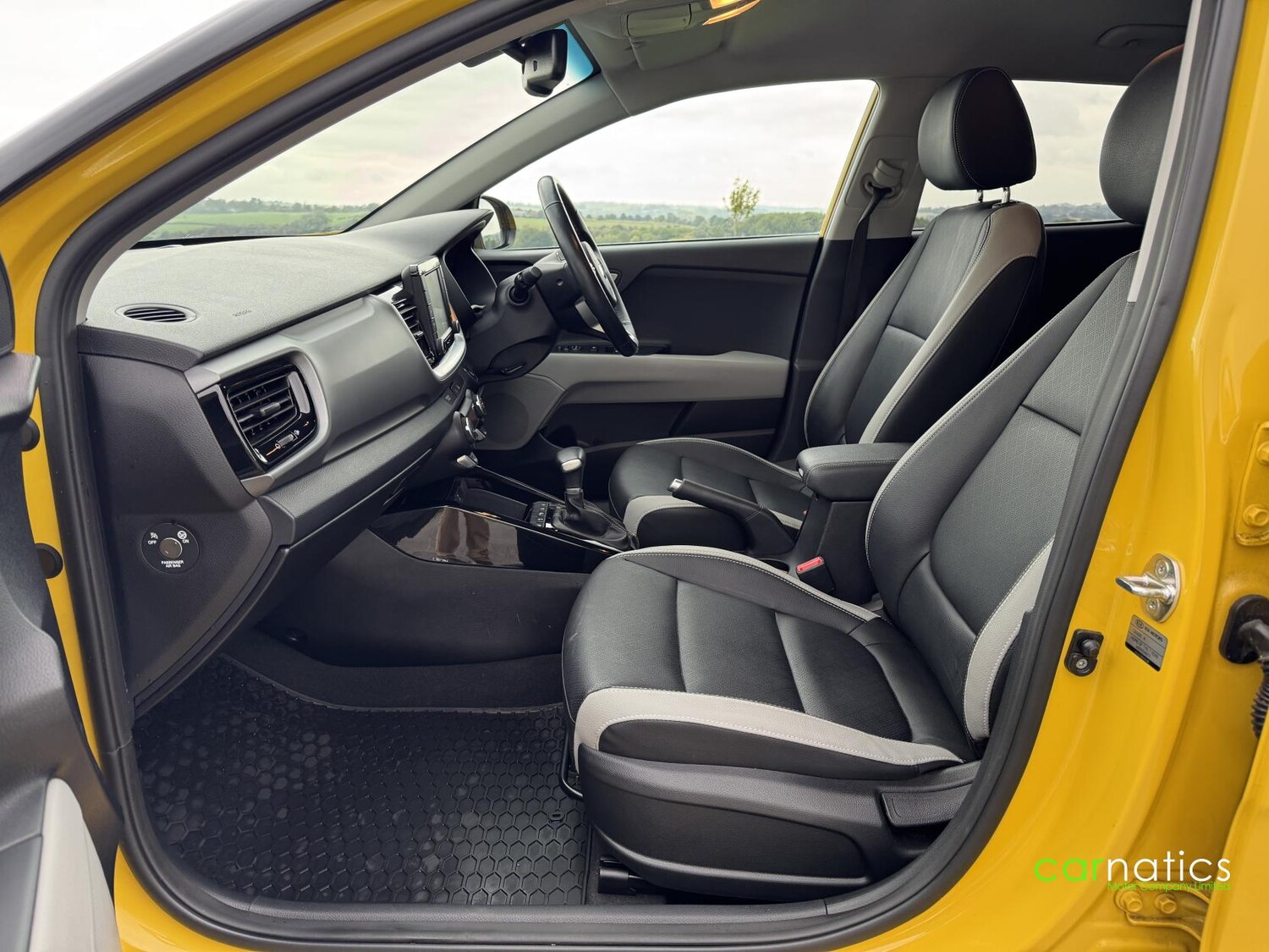 Used Kia Stonic 2019 for sale - 76017020: Photo 14