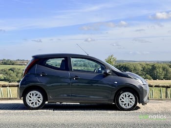 Used Toyota AYGO 2021 for sale - 79815978: Photo