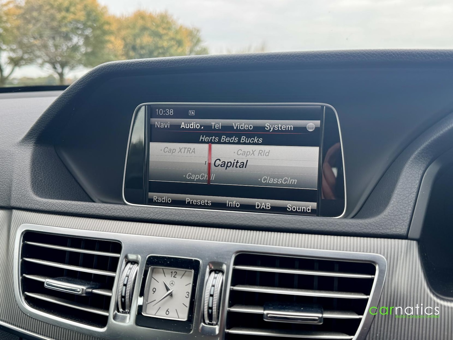 Used Mercedes-Benz E Class 2013 for sale - 76317703: Photo 28