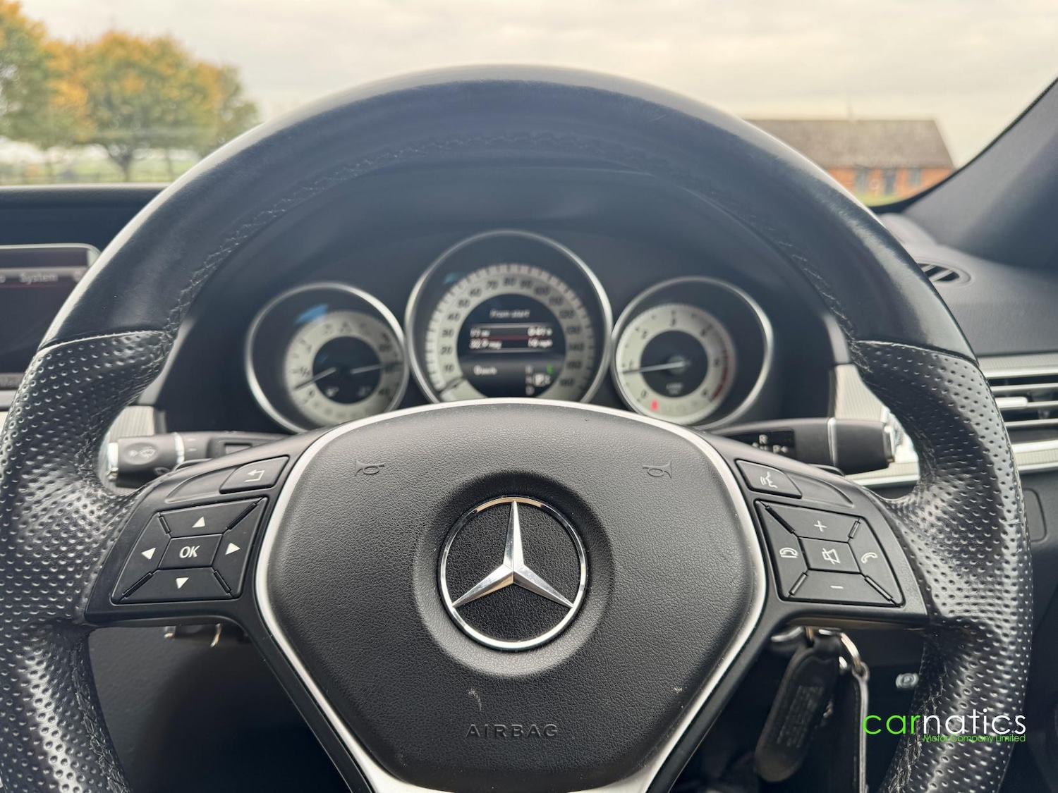 Used Mercedes-Benz E Class 2013 for sale - 76317703: Photo 30