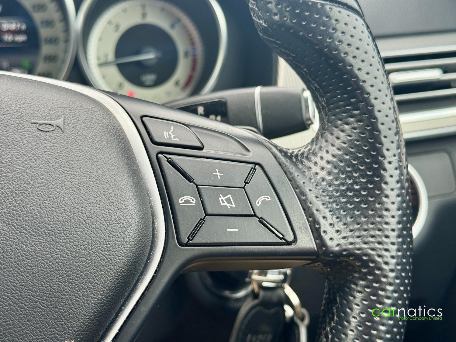 Used Mercedes-Benz E Class 2013 for sale - 76317703: Photo 33