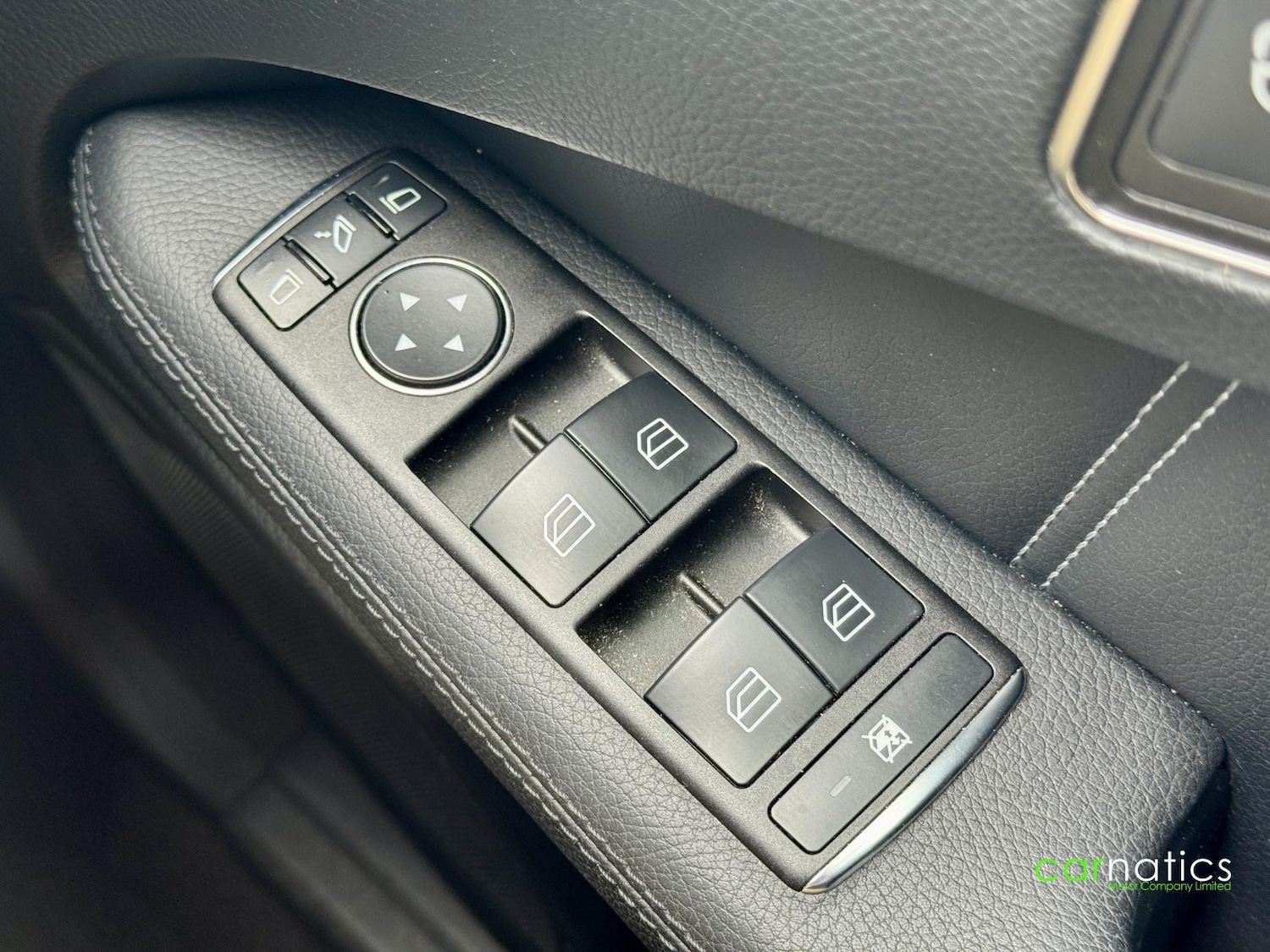 Used Mercedes-Benz E Class 2013 for sale - 76317703: Photo 36