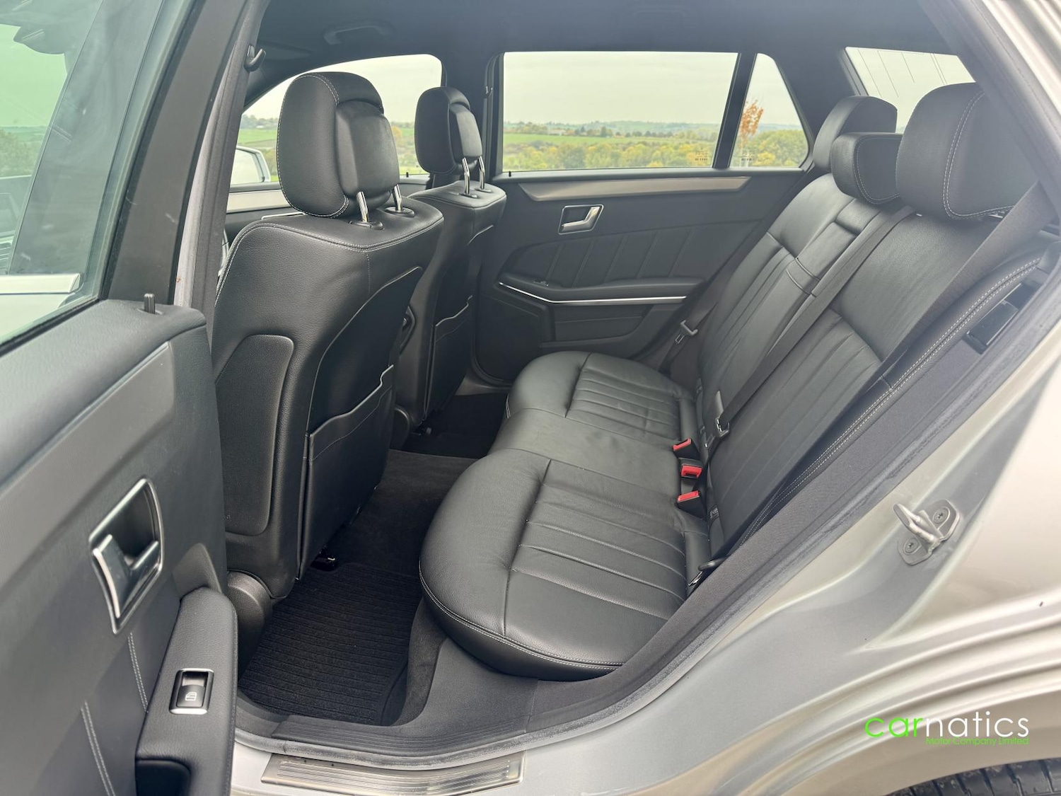 Used Mercedes-Benz E Class 2013 for sale - 76317703: Photo 44