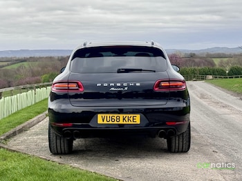 Used Porsche Macan 2018 for sale - 78572052: Photo