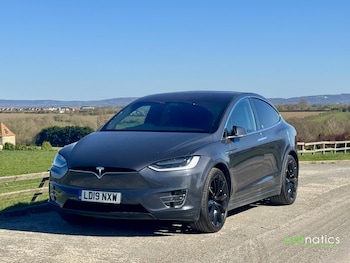 2019 - 449kW 100kWh Dual Motor 5dr Auto