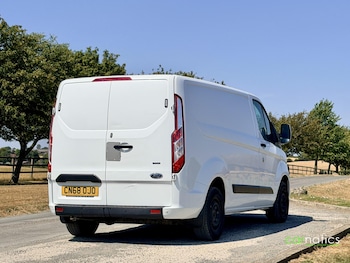 Used Ford Transit Custom 2019 for sale - 79463915: Photo