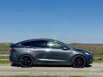 Used Tesla Model X 2019 for sale - 74381836: Photo
