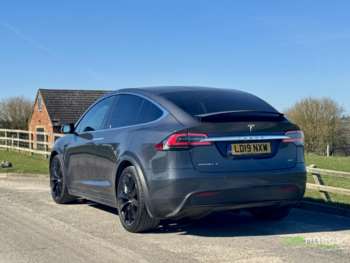 Used Tesla Model X 2019 for sale - 74381836: Photo