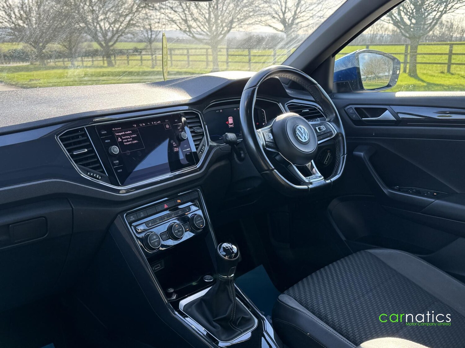 Used Volkswagen T-Roc 2019 for sale - 77558852: Photo 25