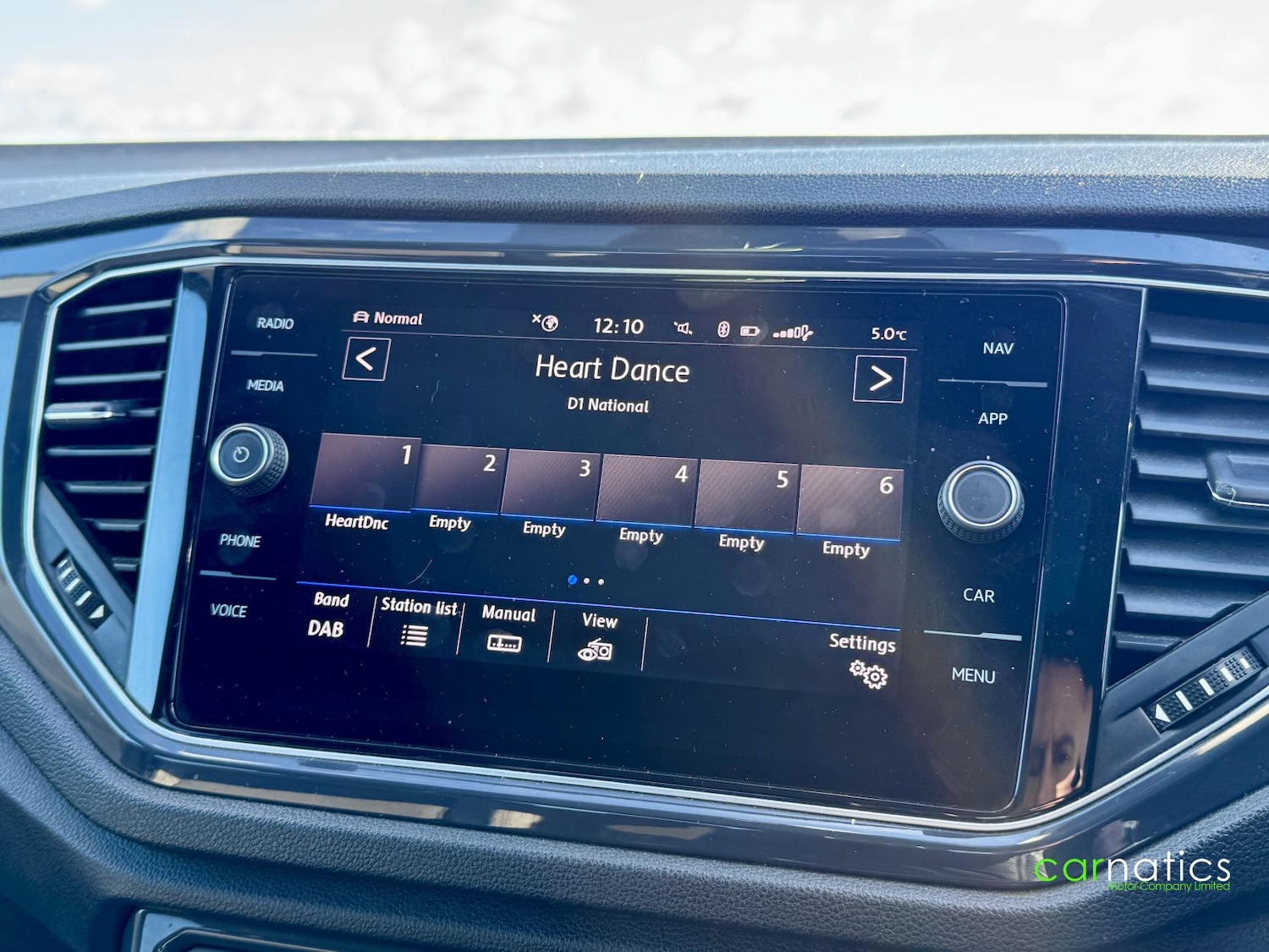 Used Volkswagen T-Roc 2019 for sale - 77558852: Photo 33