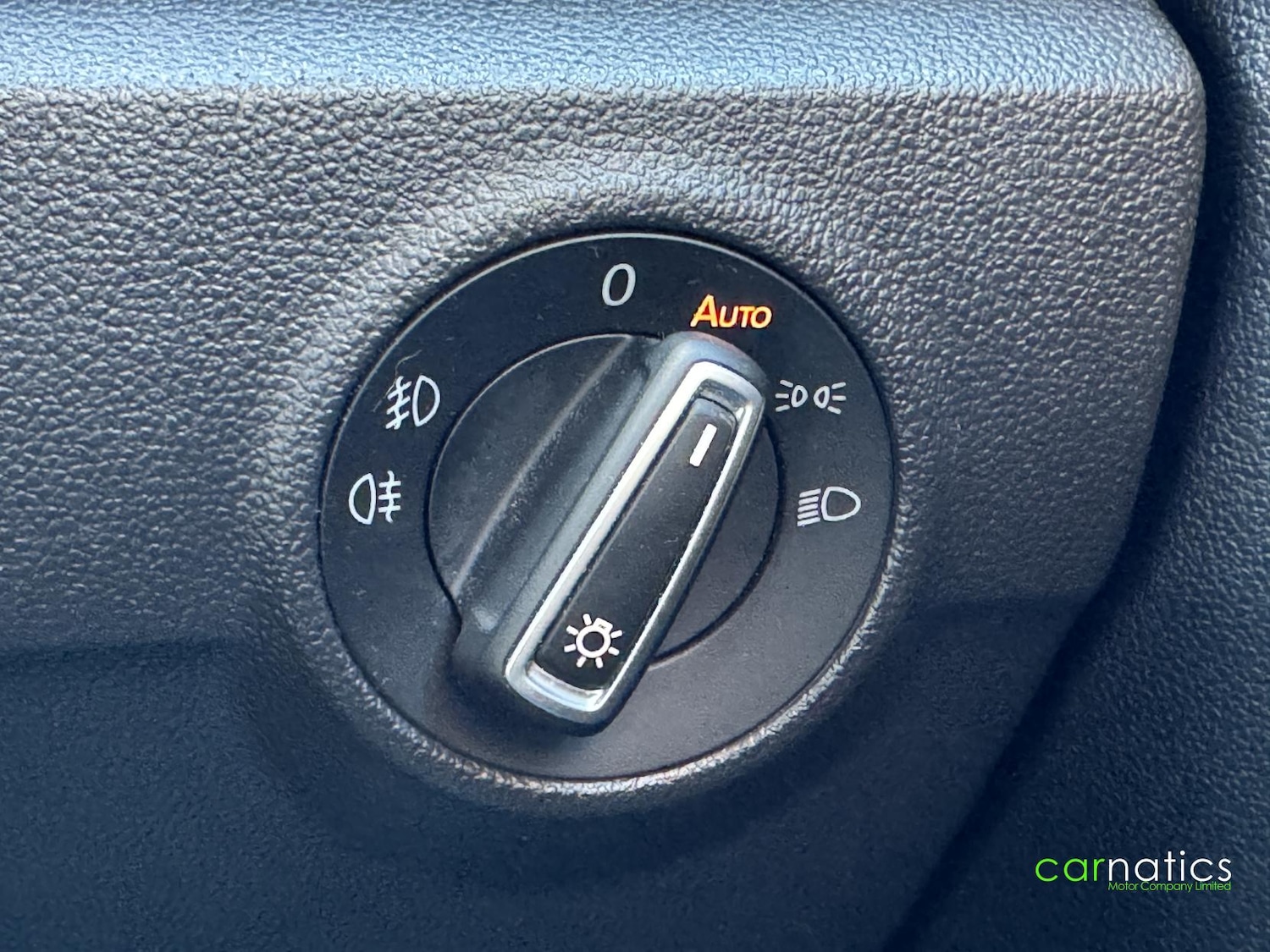 Used Volkswagen T-Roc 2019 for sale - 77558852: Photo 43