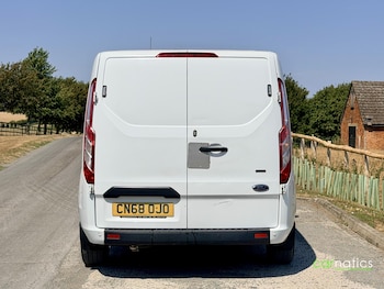Used Ford Transit Custom 2019 for sale - 79357322: Photo