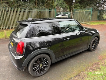 Used MINI Electric Hatch 2021 for sale - 77329563: Photo