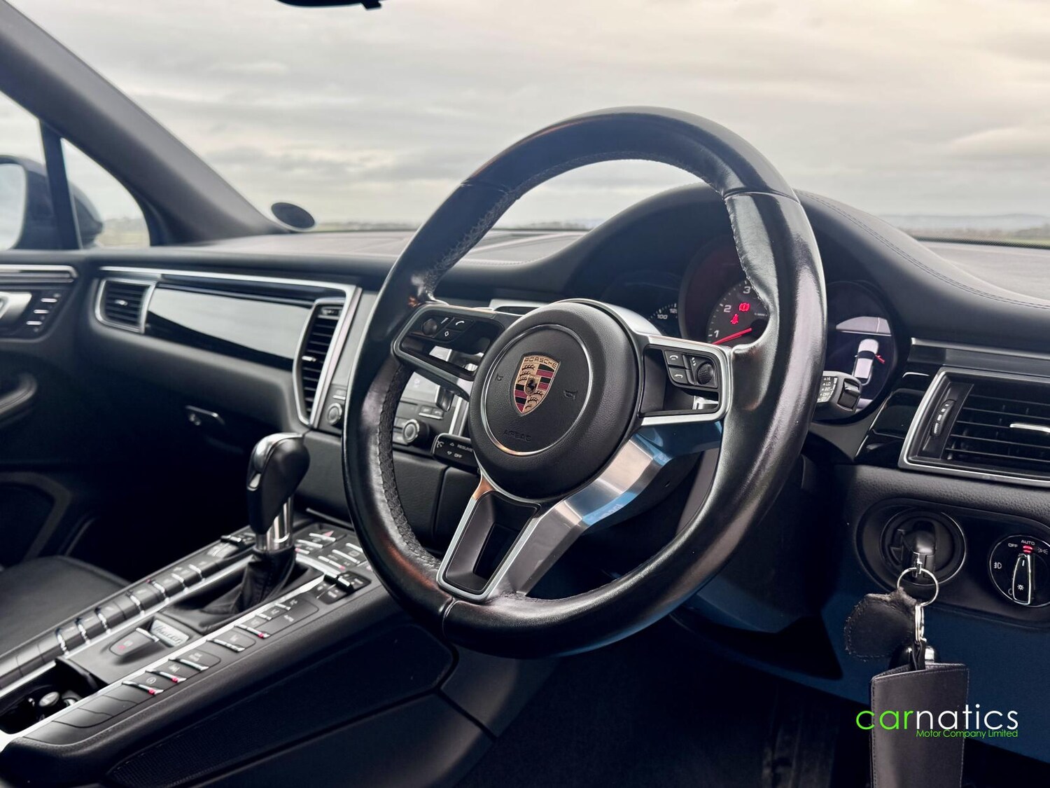 Used Porsche Macan 2018 for sale - 78156429: Photo 17