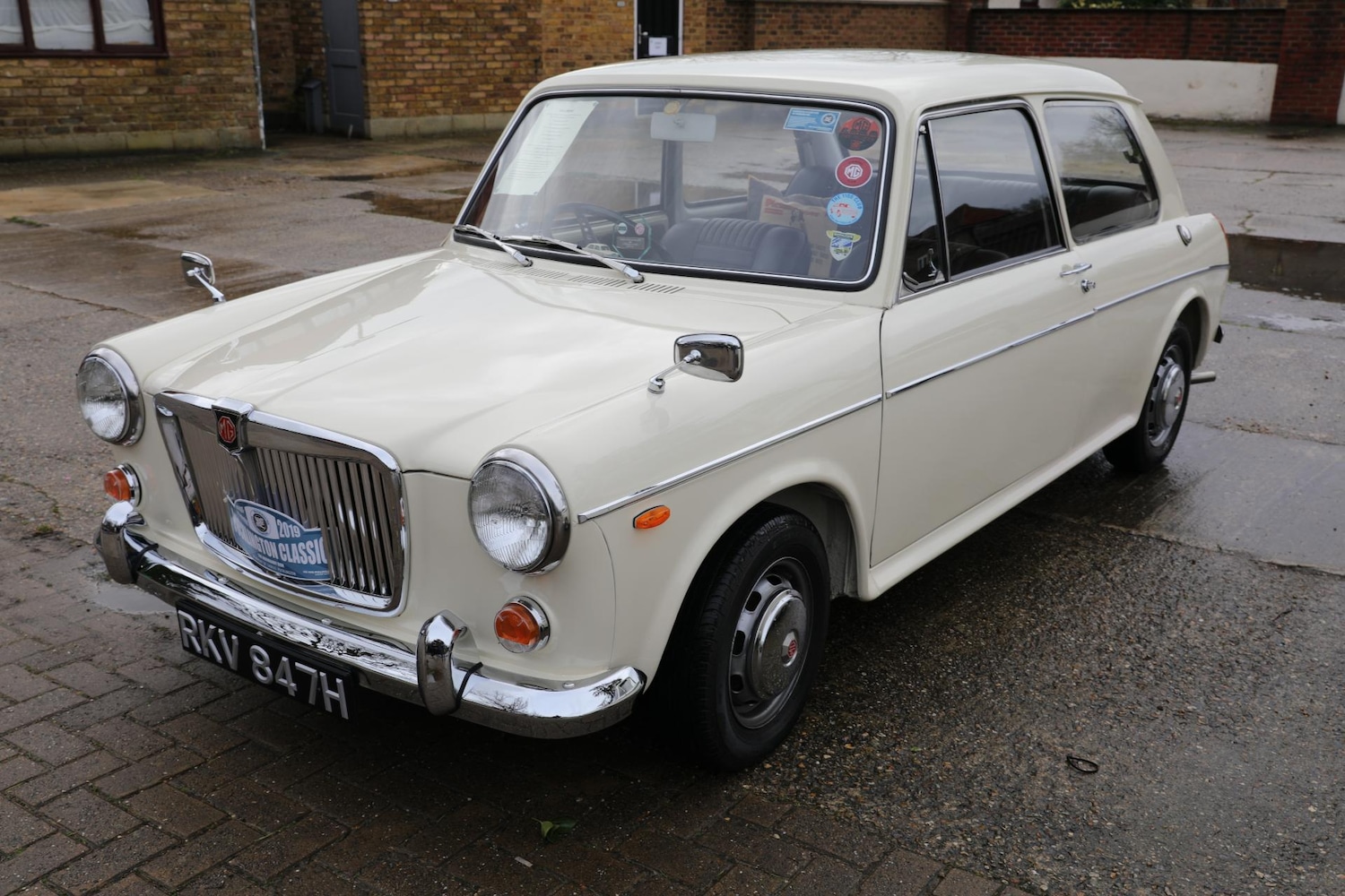 Classic Mg 1300 Cars for Sale CCFS Classic Mg 1300 Cars for Sale CCFS