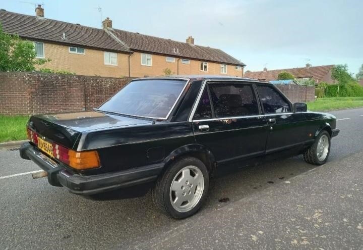 Ford granada 1985