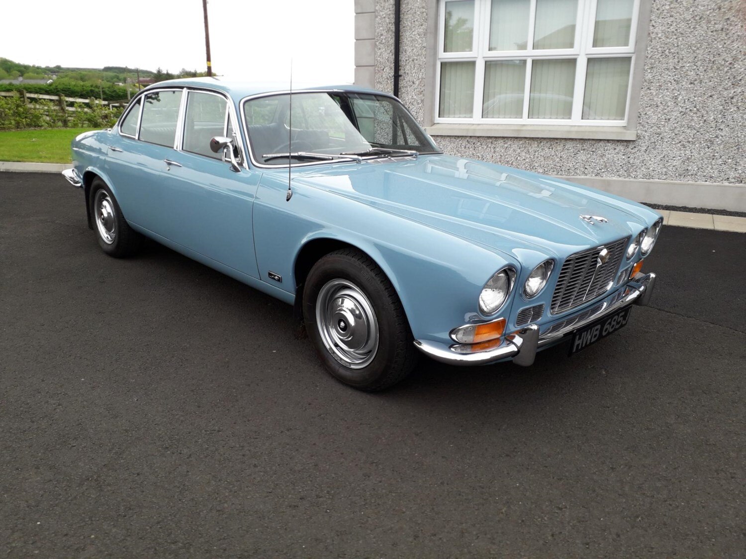 Classic Jaguar Xj6 Cars for Sale | CCFS